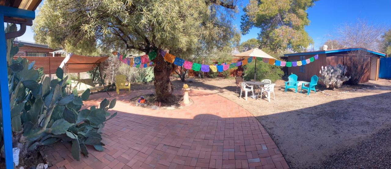 Casa Azul - Cute Centrally Located Adobe With Large Fenced Outdoor Living For Pets And Adults, Non-Smoking Tucson Exterior photo